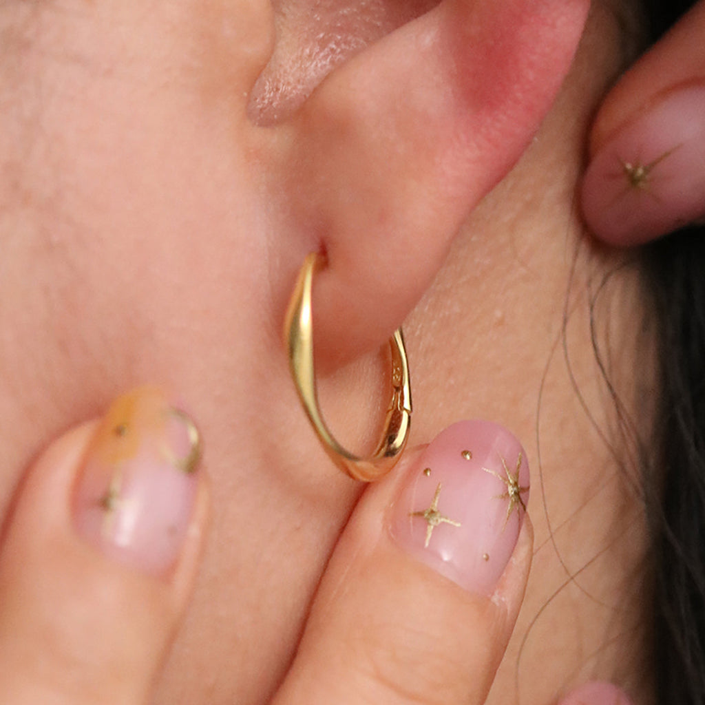 Twisted one-touch earrings-2