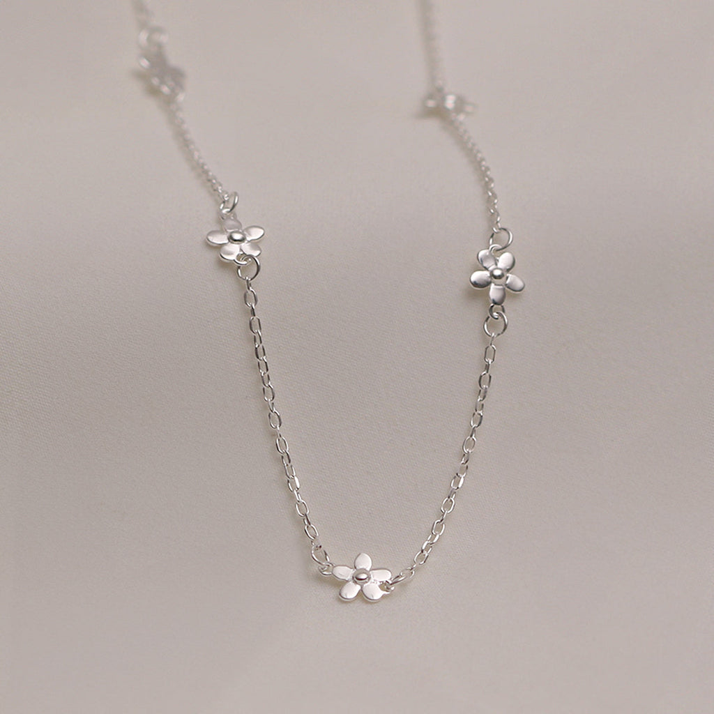 Daisy necklace-1