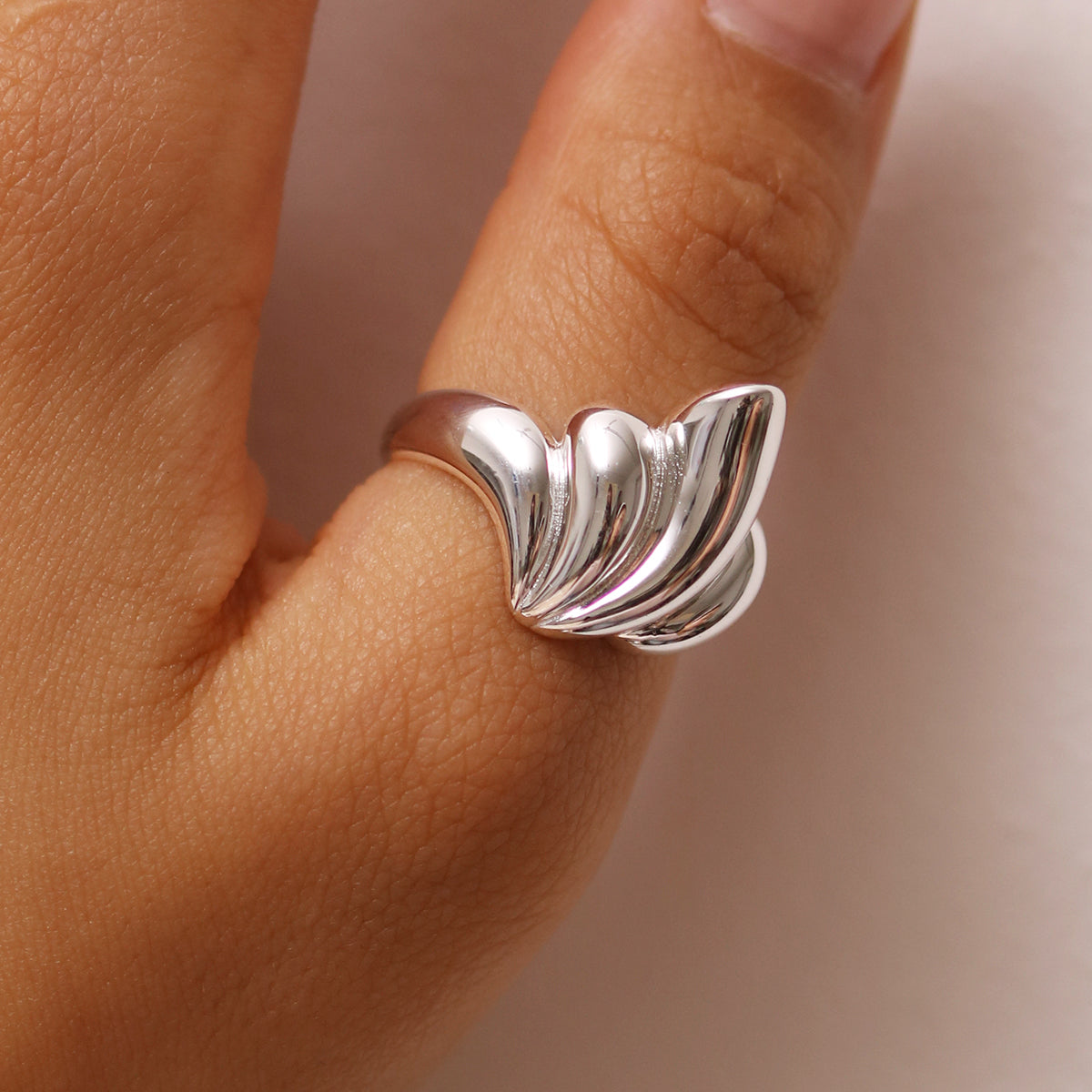 Croissant ring-1