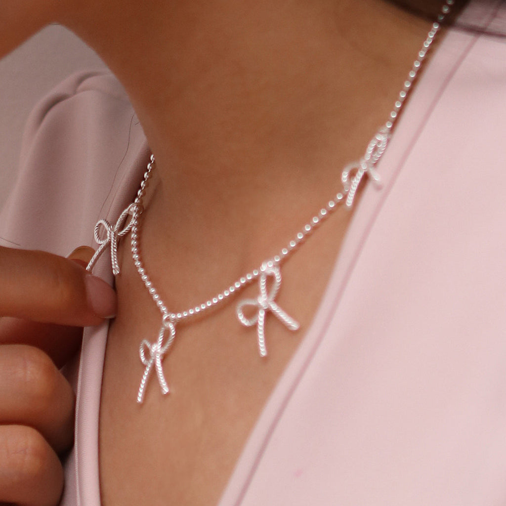 Bow necklace-1